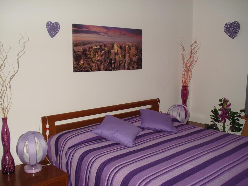 Bed and Breakfast L'Aurora Viola Carbonia Pokoj fotografie