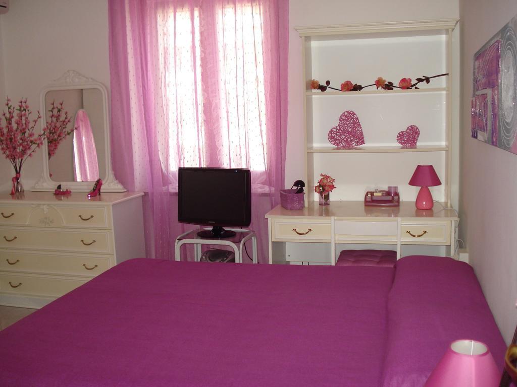 Bed and Breakfast L'Aurora Viola Carbonia Pokoj fotografie